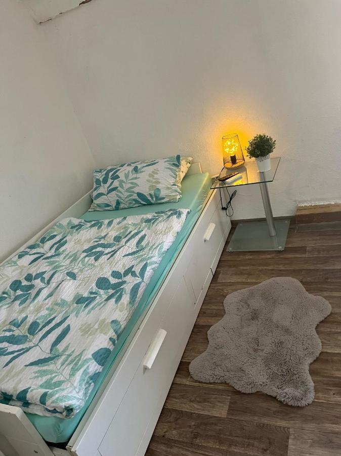 Monteurzimmer Bei Energyfreund Knetzgau Extérieur photo